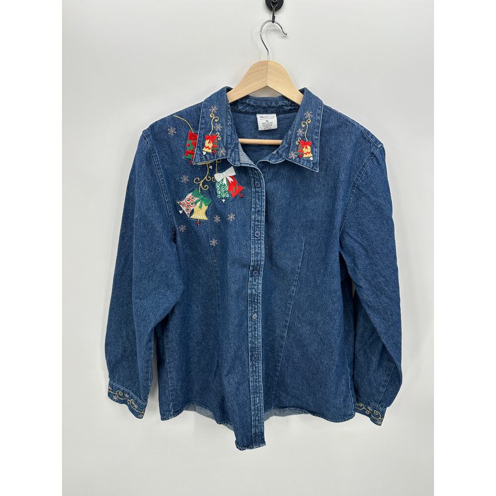 Westbound Womens Christmas Denim Button Down Shirt Sz XL Novelty Bow Embroidery